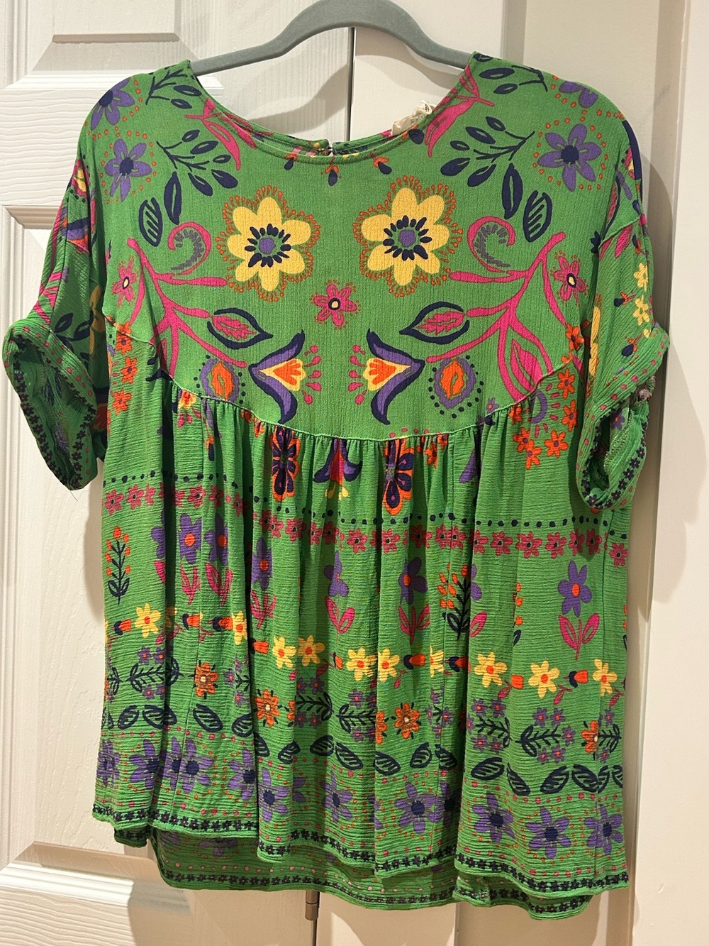 easel Green Floral Short Sleeve Tunic with Multicolor Embellishments